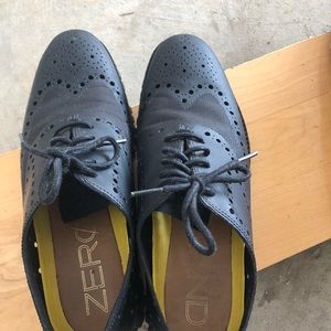 Cole Haan. Zero Grand- black
